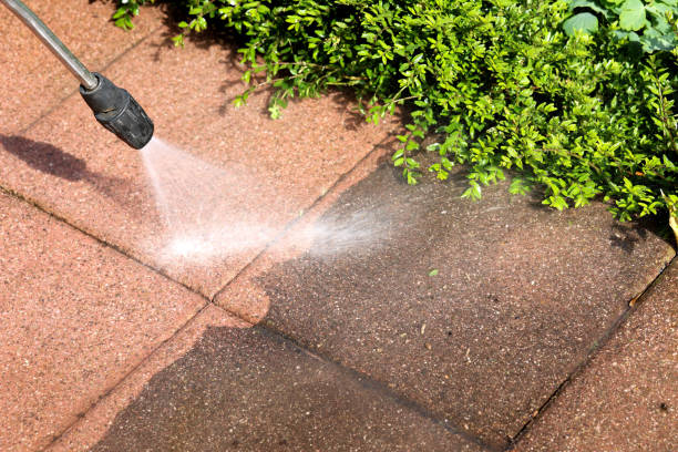 Best Concrete Pressure Washing  in Topton, PA